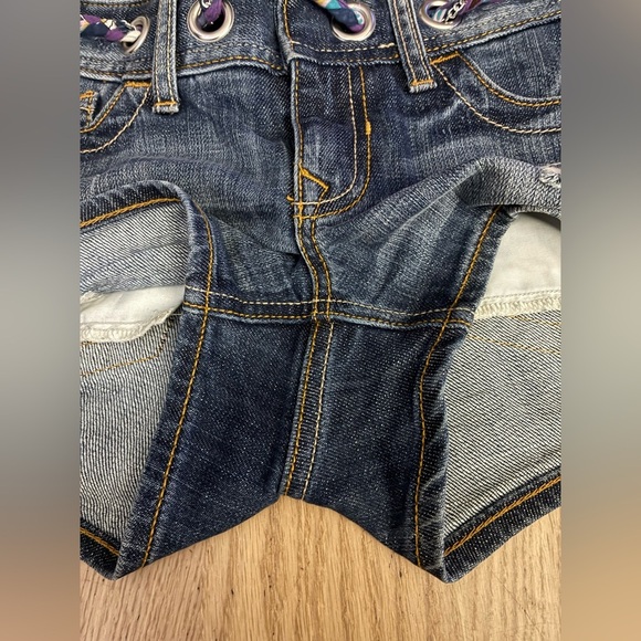 Express Distressed Denim Shorts with Boho Belt 0 - Picture 7 of 16